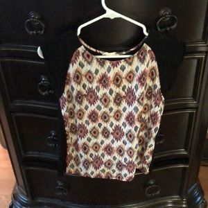 🌸 5/25 Le Sample short sleeve top